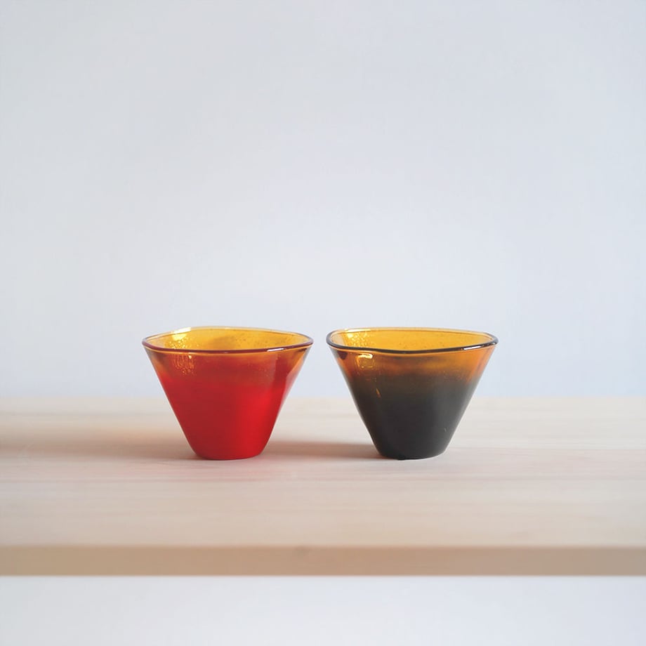 手びねり 深鉢 – 丸嘉小坂漆器店