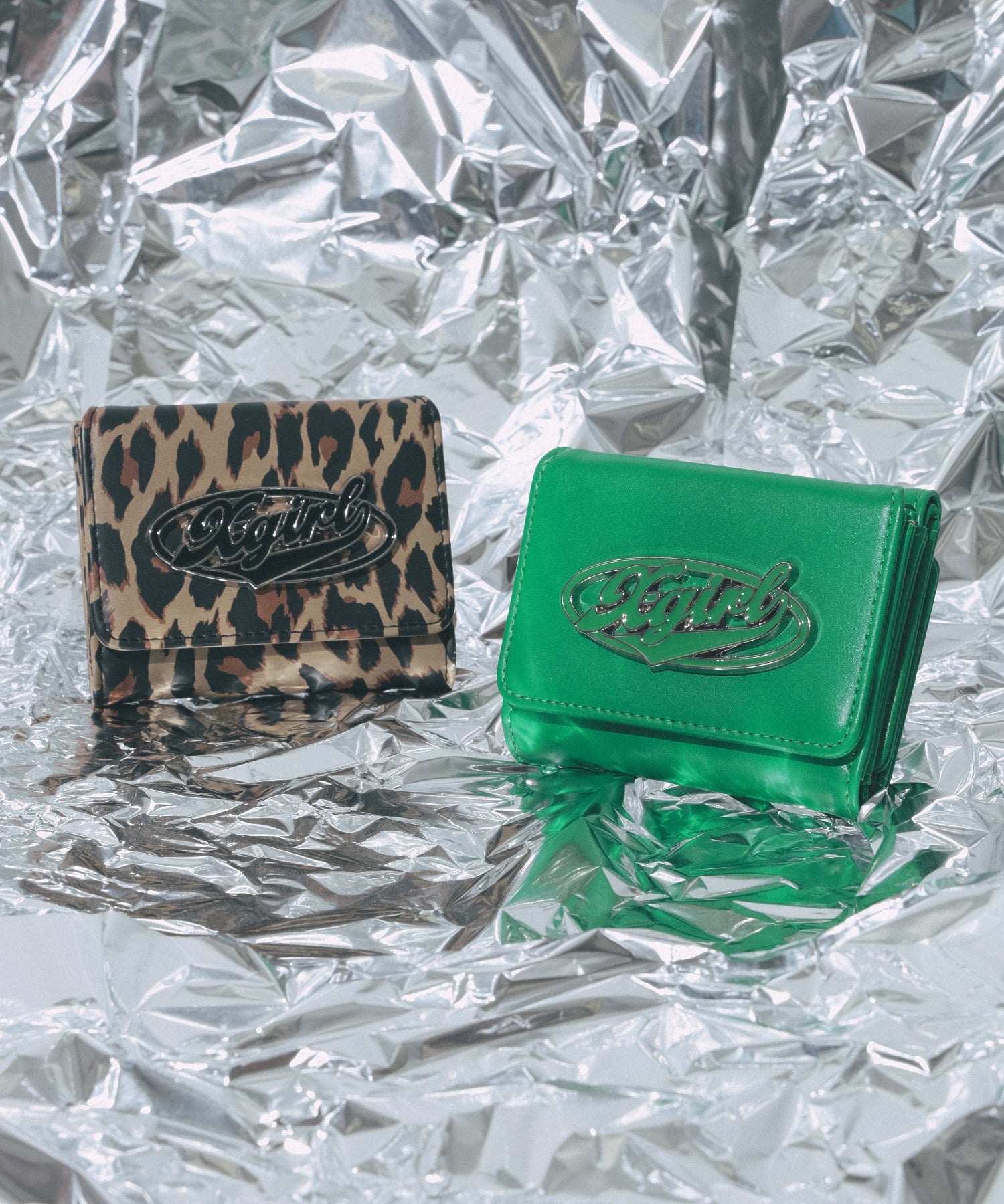 OVAL LOGO BUCKLE MINI WALLET – calif（カリフ）公式サイト