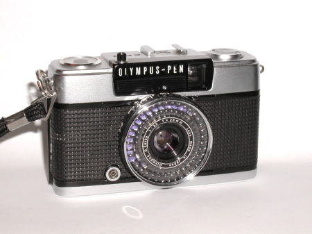 オリンパスペンEE3