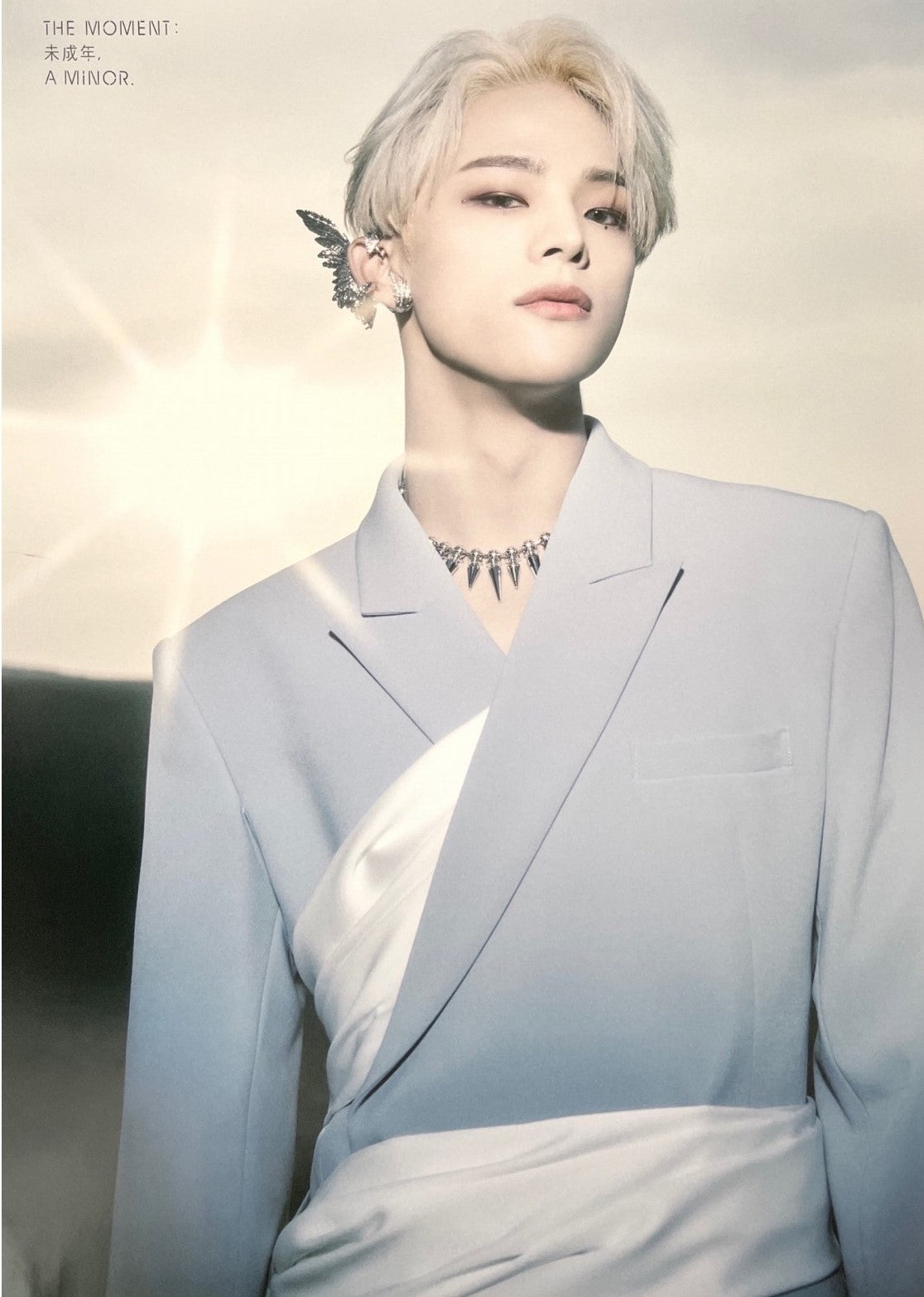 Kim Woojin 1st Mini Album The Moment: 未成年, A Minor Official