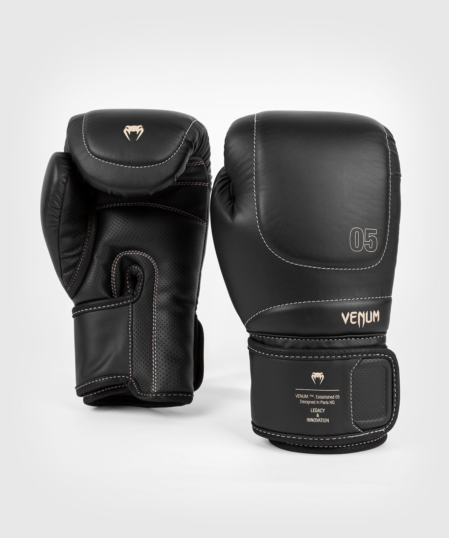 Venum Impact Evo Boxing Gloves - Black – Dragon Bleu