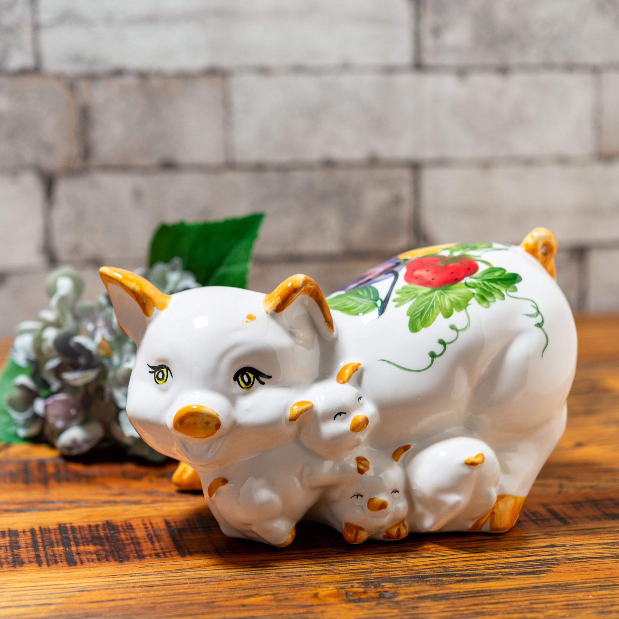 イタリア製 陶器 ピッグバンク 3匹の子ブタとお母さんブタ 貯金箱