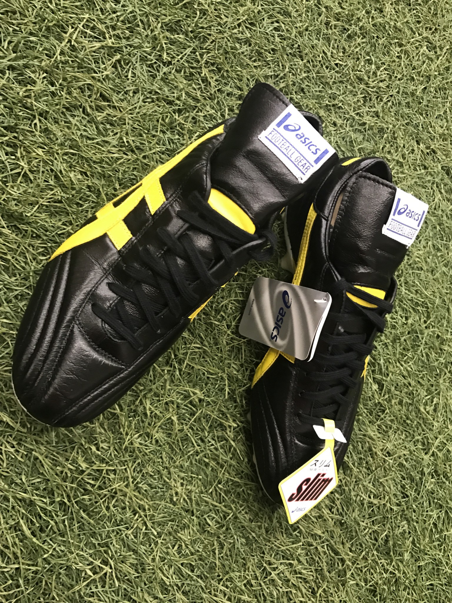 asicsサッカースパイク2002値下げ‼️ | 岡山・フットサルコート2面と