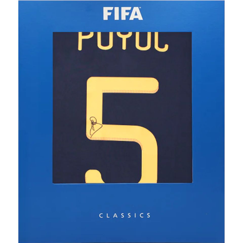 カルレス・プジョル【直筆サイン入り】スペイン代表2010アウェイ