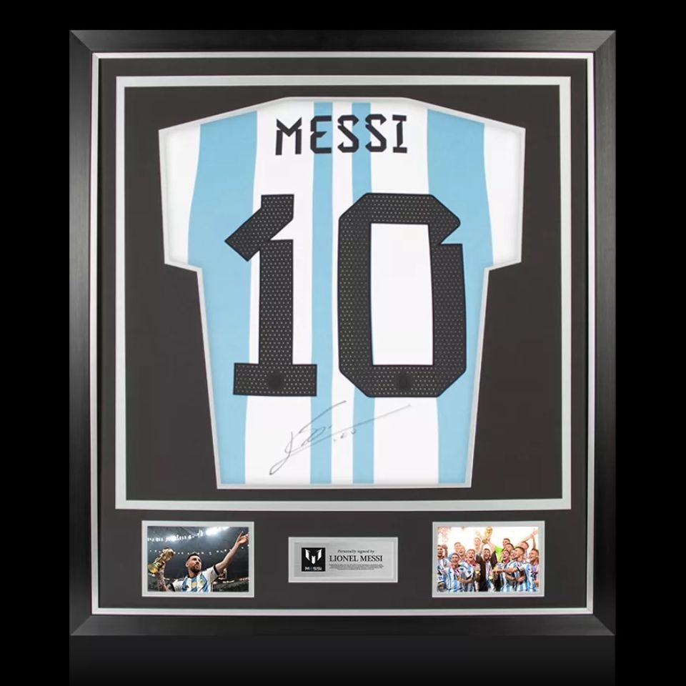 リオネル・メッシ【直筆サイン入り】2022アルゼンチン代表ユニフォーム