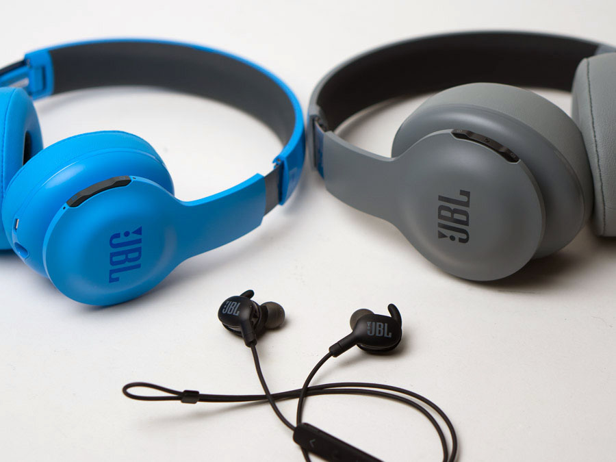 レビュー】他社製品まで鳴らす!? 最高峰の名を冠したBluetooth