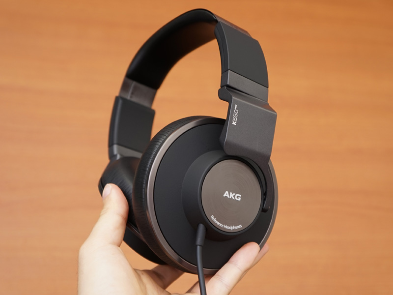 AKG、ホーム向け密閉型ヘッドフォン最上位「K550」を復活。MKIIに - AV
