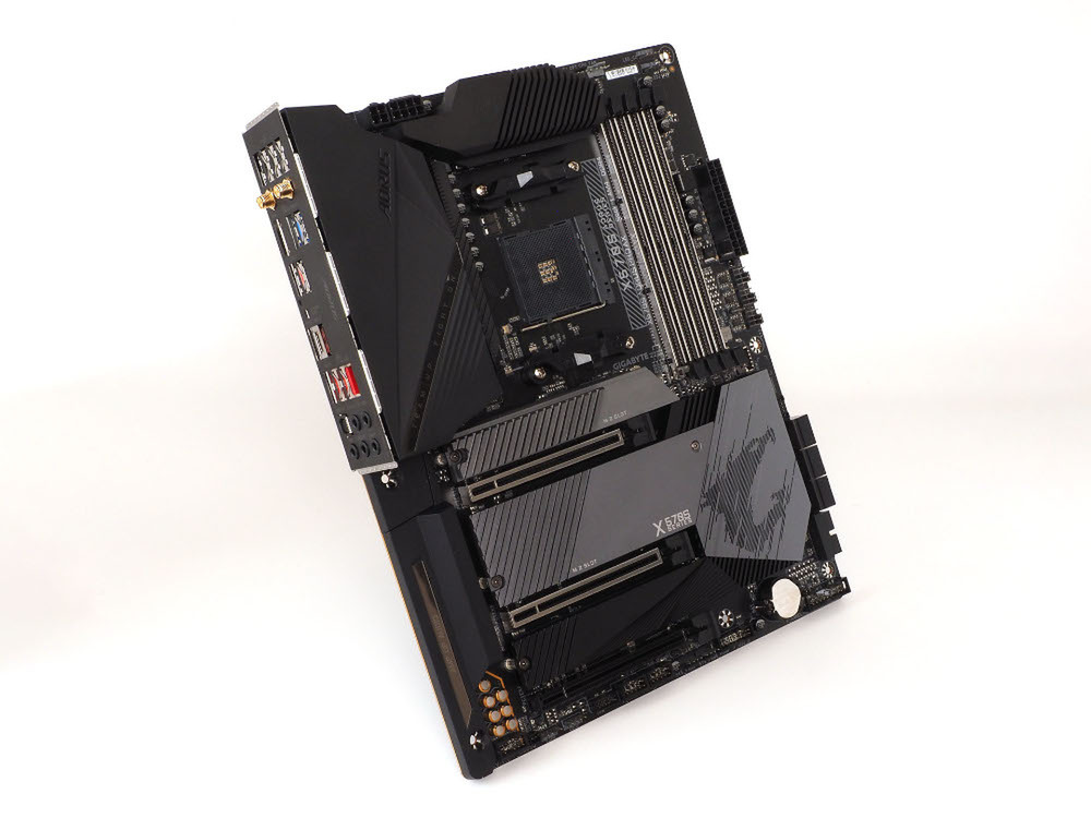 時代に合わせた2.5GbEやWi-Fi 6、USBも強化されたX570マザーGIGABYTE