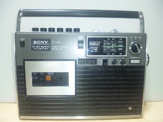 SONY 〝CF-1700〟 - ラヂヲな日常Ⅱ