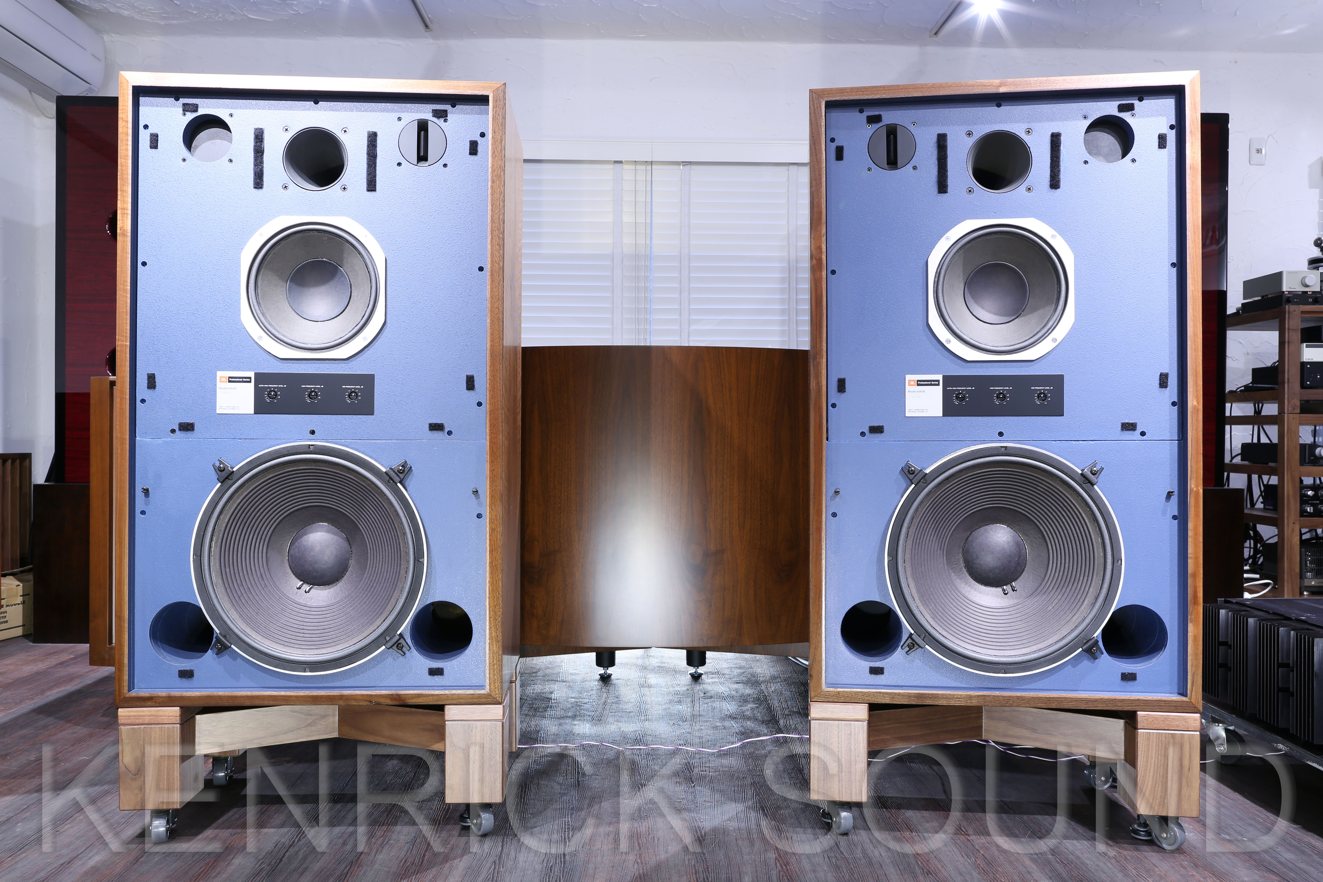 JBL 4343BWX 絶妙なバランスで最高のモニタースピーカー KRSメンテ品