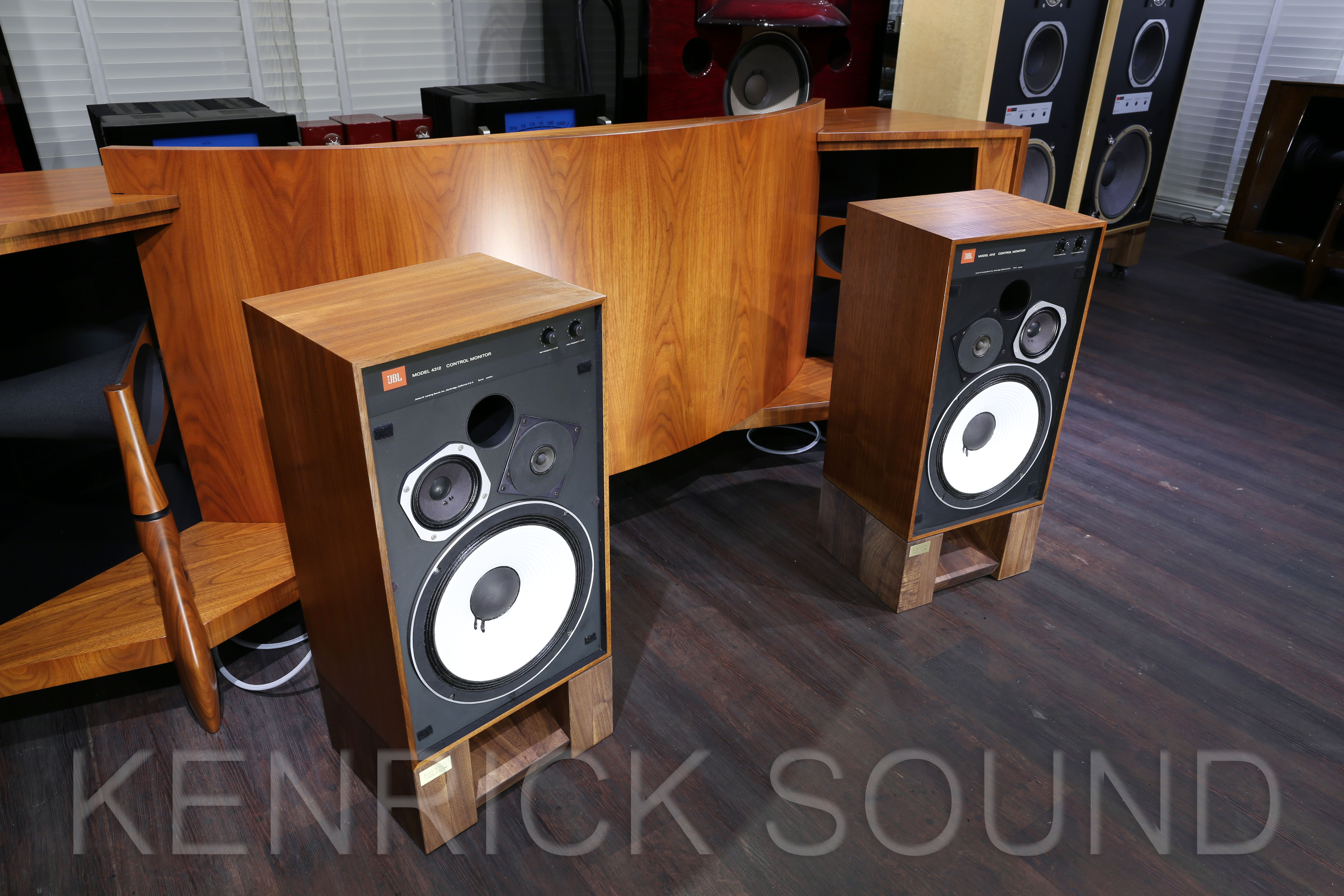 JBL 4312 状態の良さに驚いてください ケンリックメンテ完了品