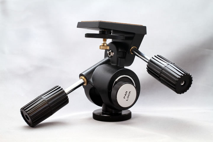 HUSKY(ハスキー) Quick Set/トヨ商事 3D雲台:「定番の雲台」: 撮影