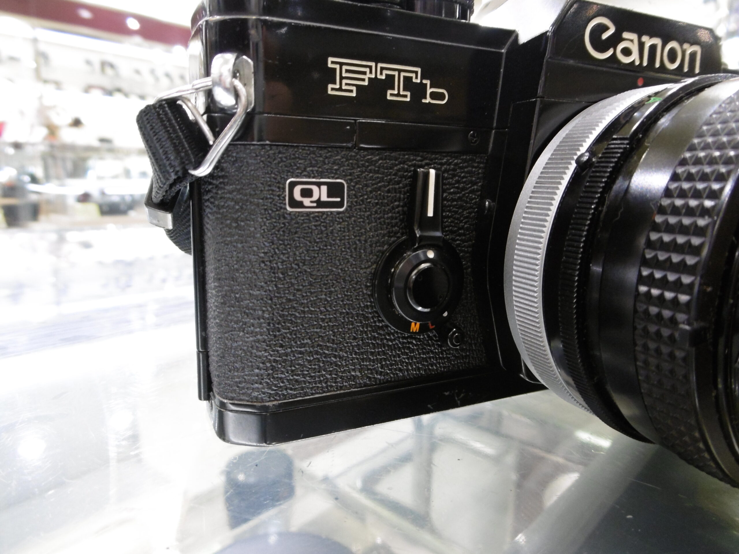 シンプル・イズ・ベスト！ フィルム一眼レフ「Canon FTb-N」