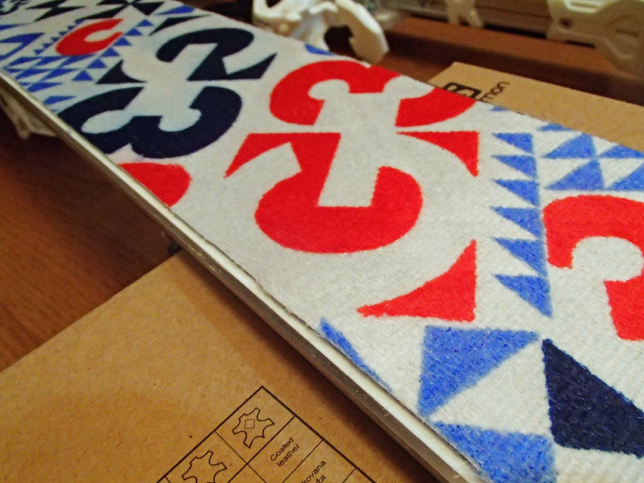 クライミングスキン（スキーシール）トリミング – めじろは（寝てる