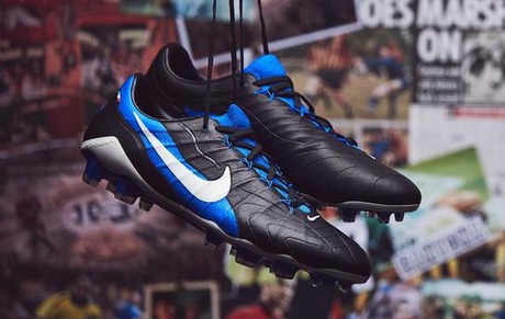 復刻版】 ナイキ AIR GX ハイパーヴェノムファントム3GX FG 正式公開