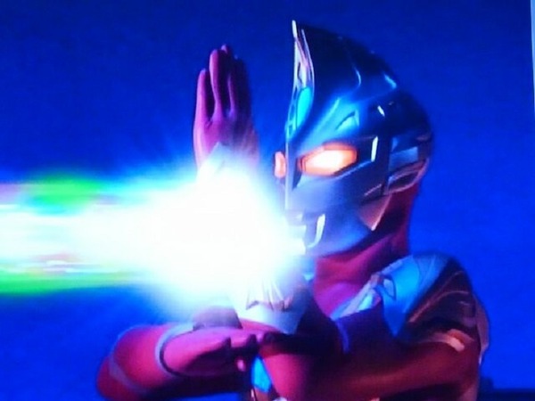 マクシウムカノン～ウルトラマンマックス : HEROブログ～憧れた風