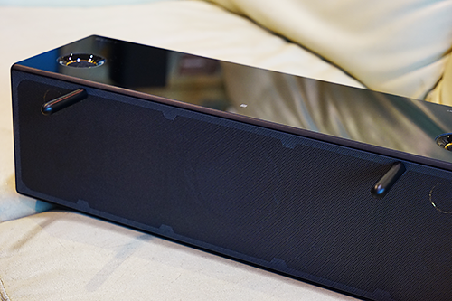 ハイレゾ再生に対応した こだわりスピーカー「SRS-X9」開梱・外観