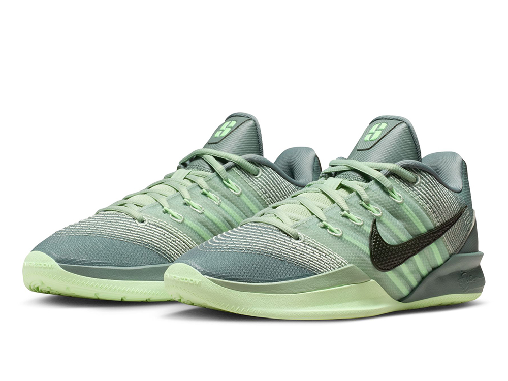 リーグ最高のシューター、サブリナ・イオネスク3rdシグネチャー