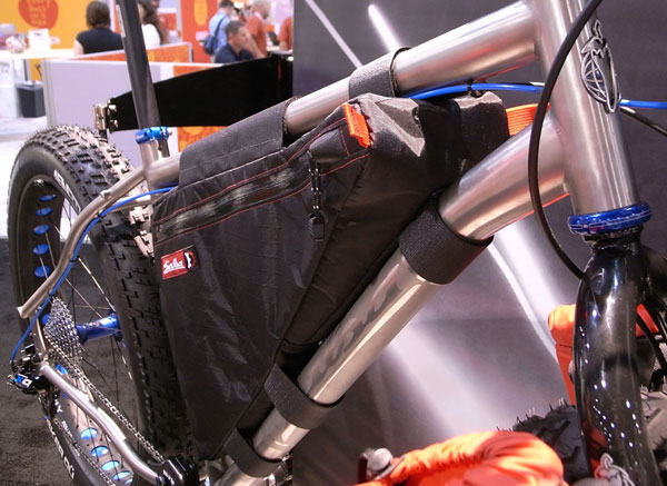 ファットバイク用フレームバッグ入荷！ - BIKELOOP WEB