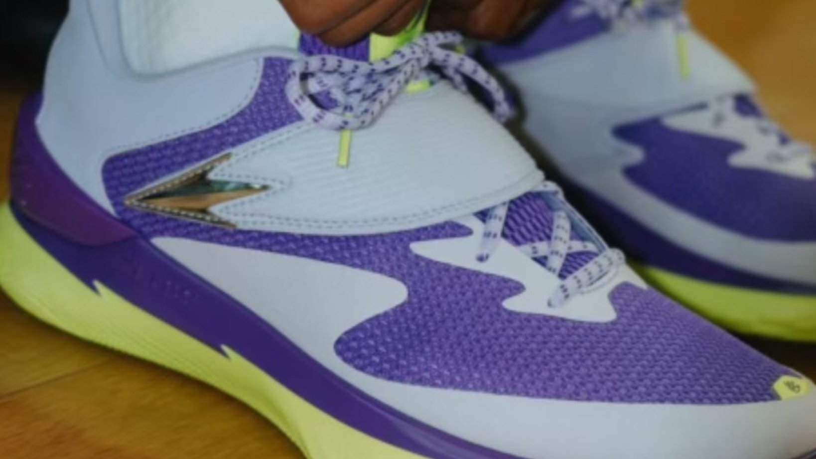 De'Aaron Fox Curry Brand Fox 1 Release Date