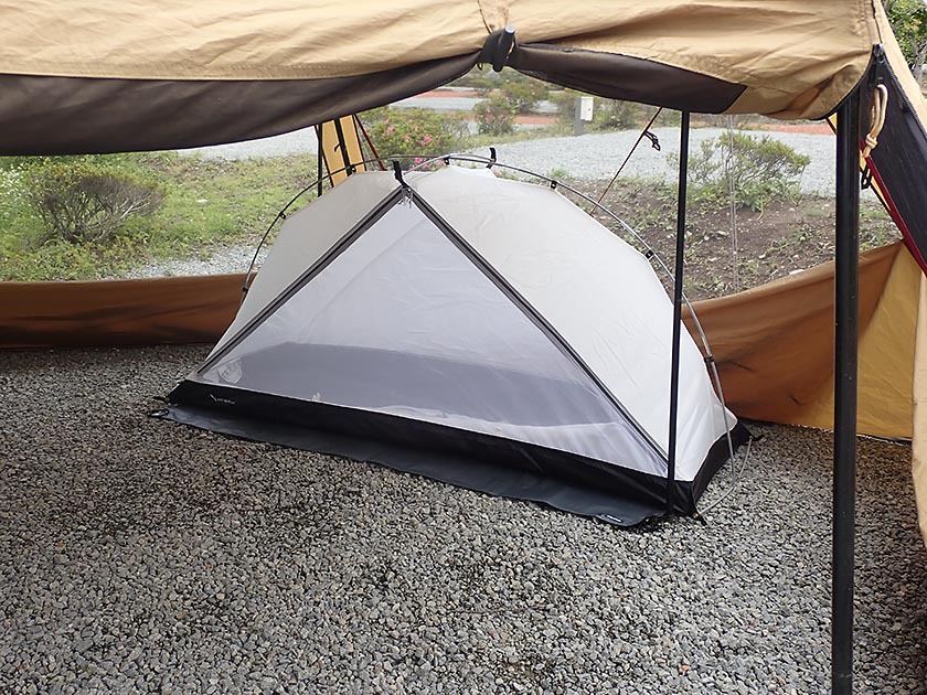 コット以外の選択肢。 tent-Mark DESIGNS 「モノポールインナーテント