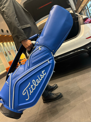 メルセデス・ベンツ和歌山:Mercedes-Benz×Titleist キャディバッグ