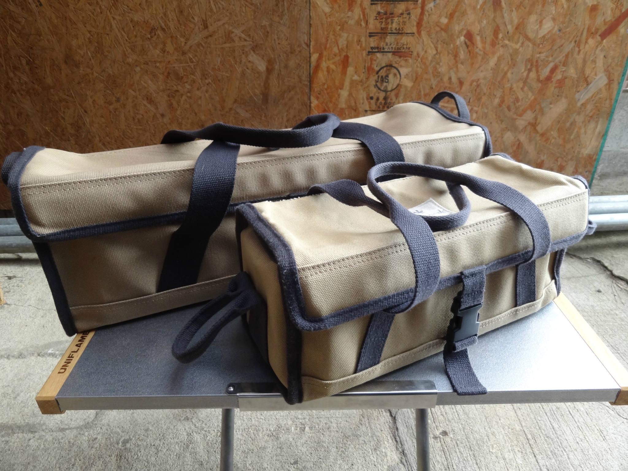 ソリッドステーク30と20 マルチコンテナS ペグハンマーpor.C