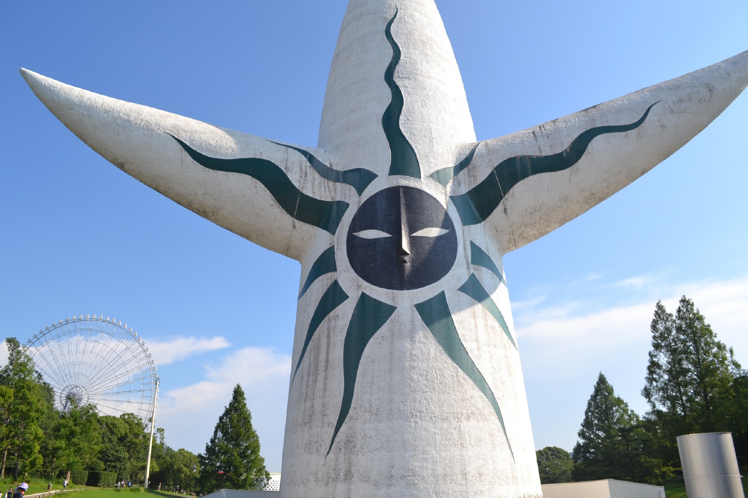 大阪・太陽の塔、その内部は想像を遥かに超える不思議空間だった！驚愕