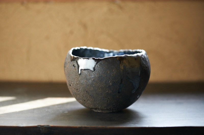 陶芸作家、内田鋼一の400点を猿楽町で愛でる。（前編）｜Pen Online