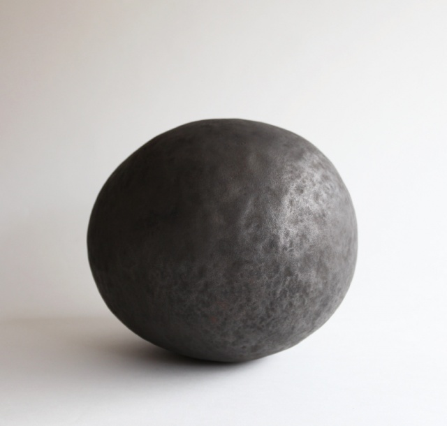 アートと実用をそなえた鉄の造形美を堪能。「金森正起 鉄の仕事展」が