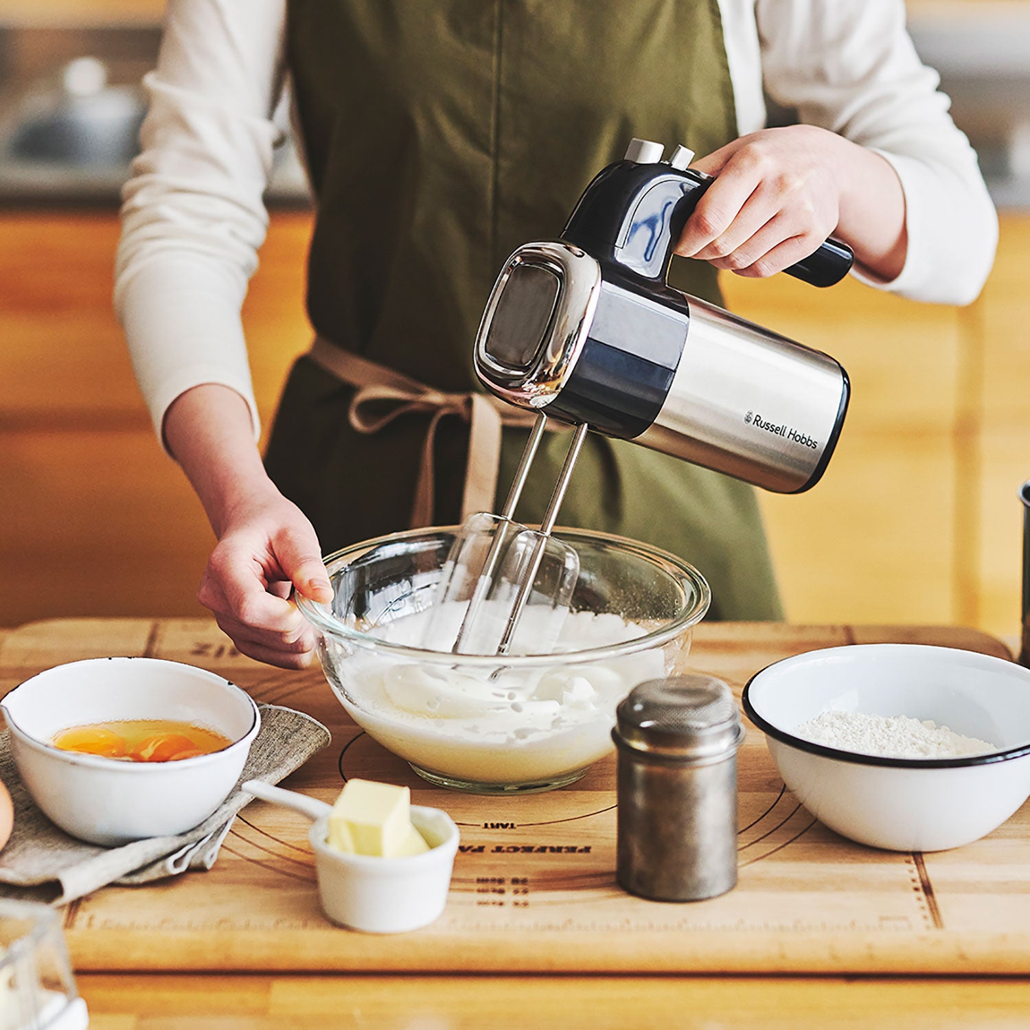 Russell Hobbs（ラッセルホブス）ベーシックハンドミキサー 2500JP