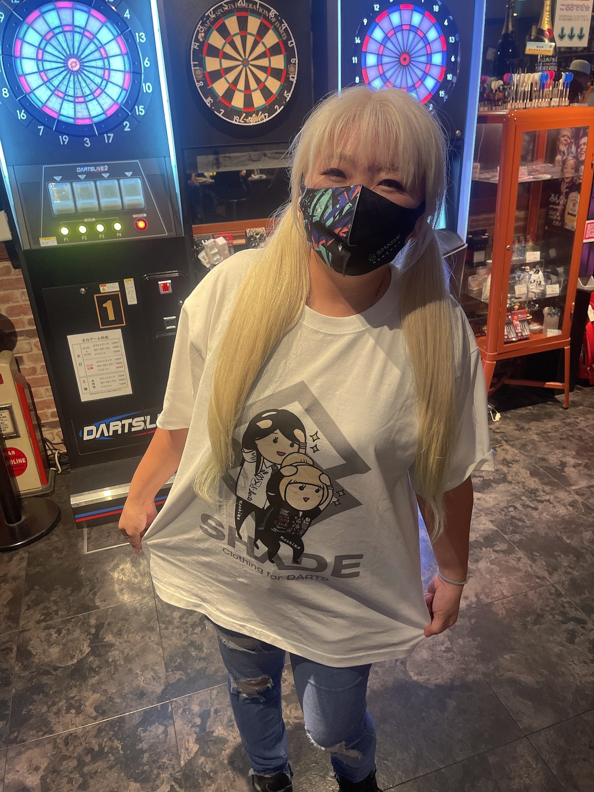 鈴木未来選手＆坂口優希恵選手SHADEポーズTシャツ | SHADE