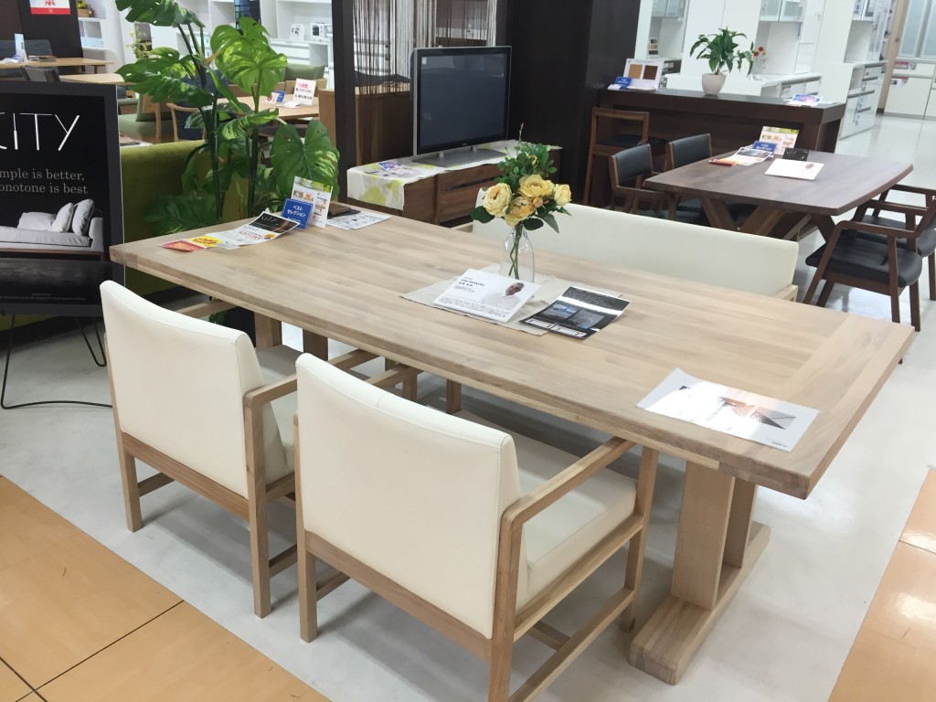 岩倉榮利デザイン《Cityダイニング》入荷！ | 家具インテリアの
