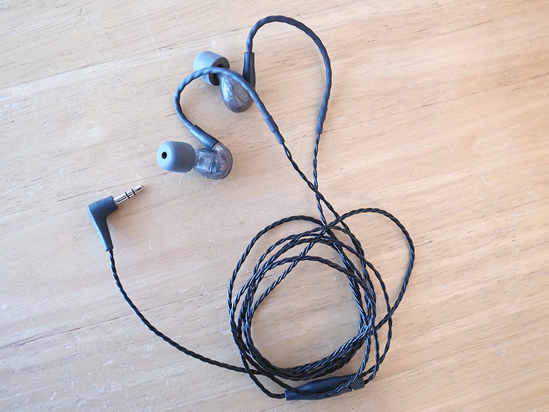 Westone UM Pro30】 内部断線修理 – イヤホン・ヘッドホン修理実績