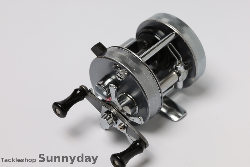 アブガルシア アンバサダー 2500C 750500 希少 75年 ファーストモデル