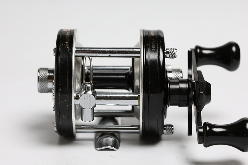 アブガルシア アンバサダー 5001C 86年製 左 8608788 – Tackle Shop