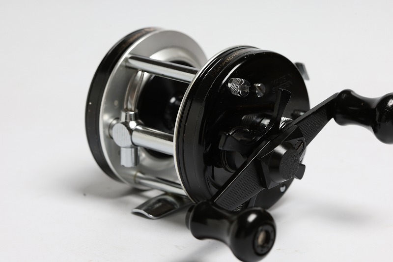 アブガルシア アンバサダー 5001C 86年製 左 8608788 – Tackle Shop