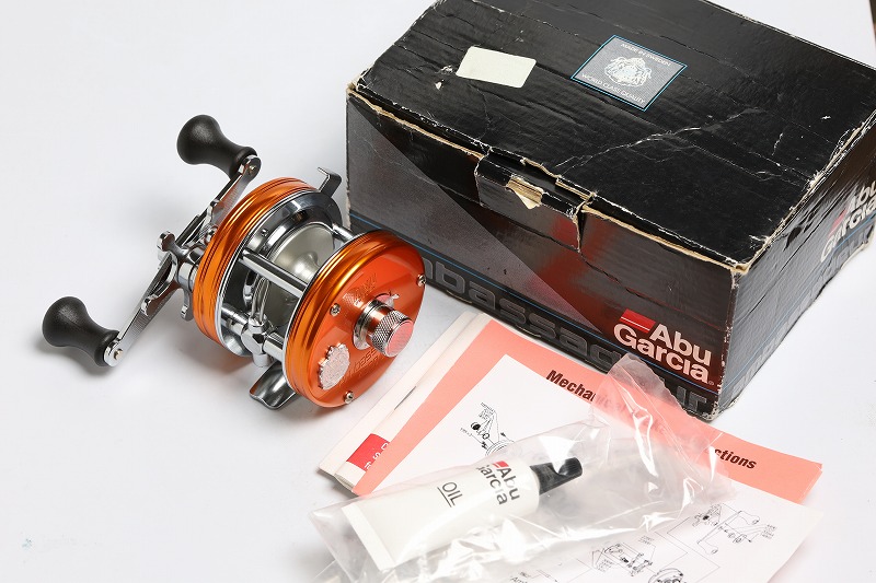 アブガルシア アンバサダー 4500 C サンセットオレンジ 未使用並み