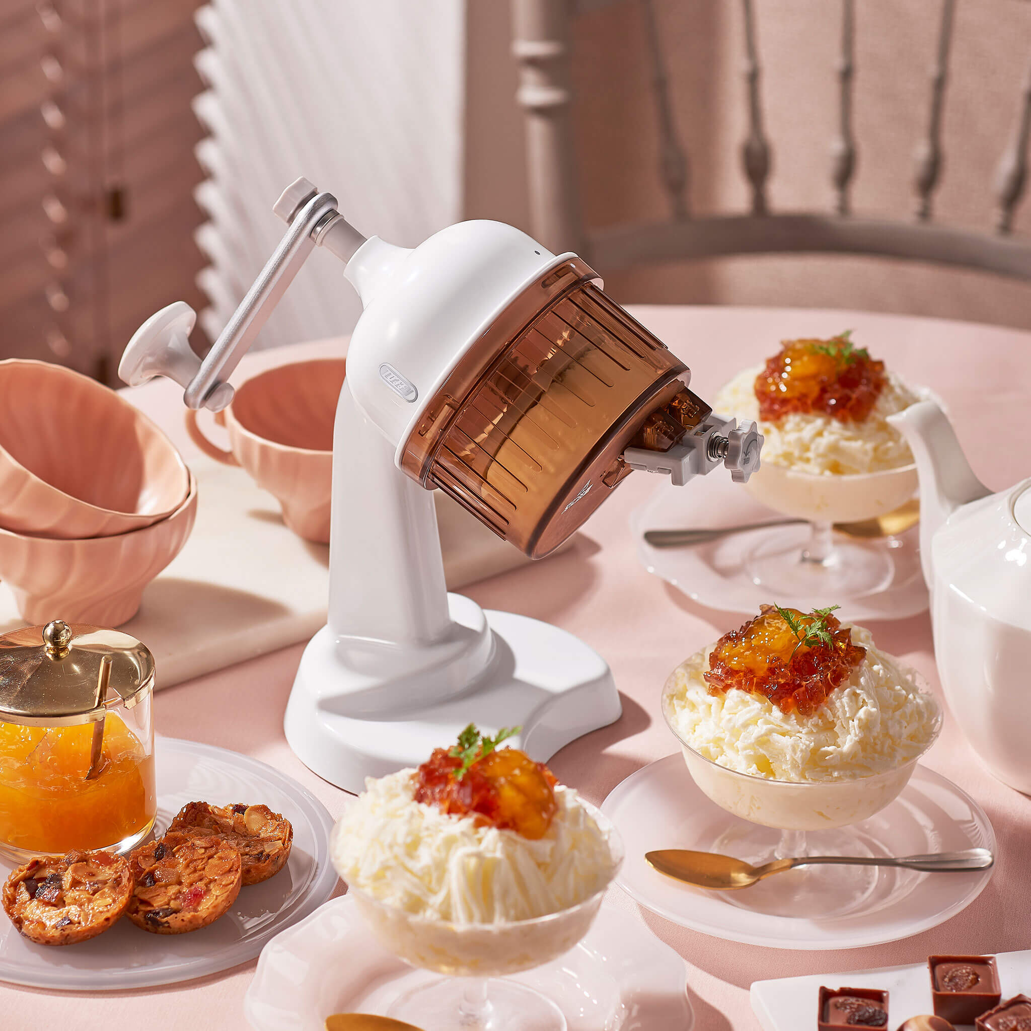 Toffy コンパクトふわふわかき氷器 ｜ Toffy公式オンラインショップ