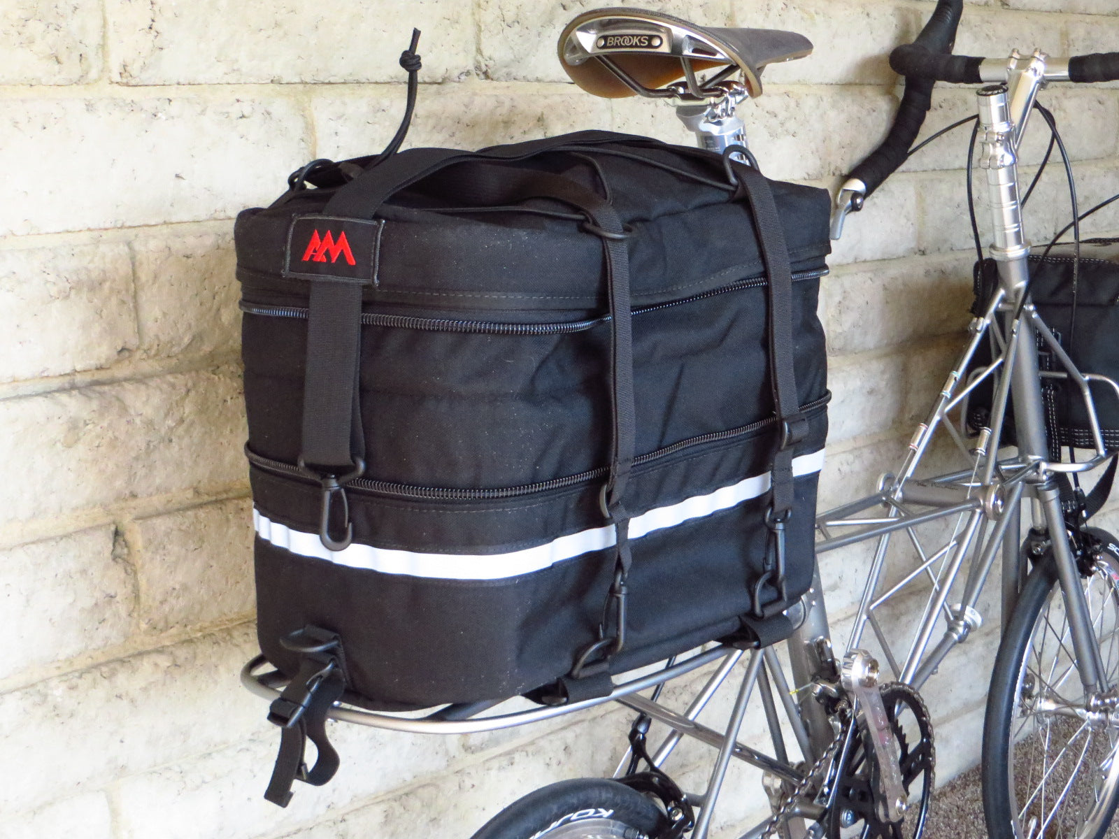 Moulton AM Rear Luggage Bag – PortaPedal Bike
