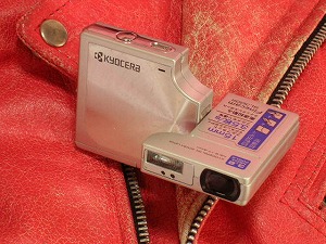 デジタルカメラ：京セラ ファインカムSL300Rについて その1