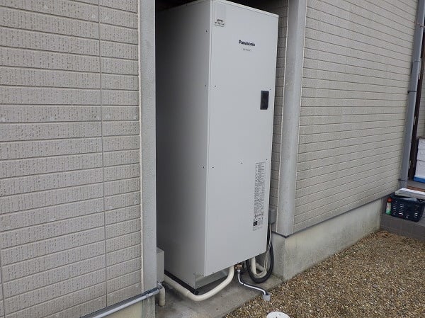 DH-46G5Z（パナソニック）】（交換前：DH-46T3X）電気温水器取付け工事