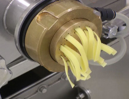 小型パスタ機Ⅱ MPC-2500｜不二精機株式会社－おにぎりマシン8割強の