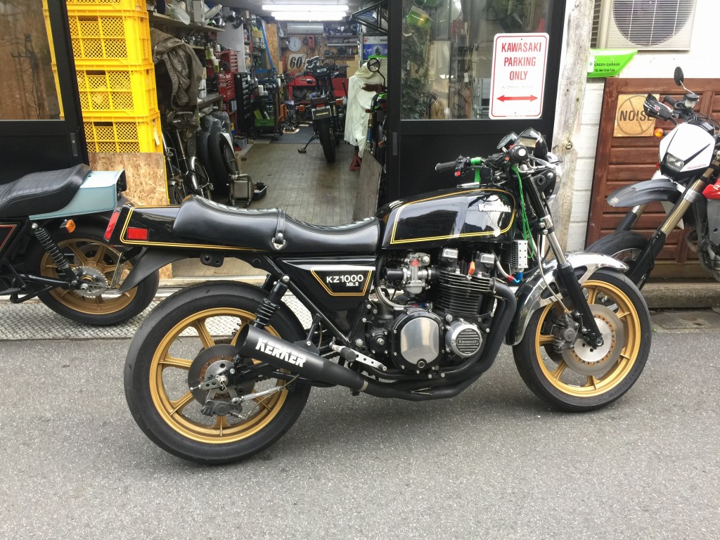 Z1000Mk2 K.H様 超ワイドワークススイングアーム | GREEN GARAGE