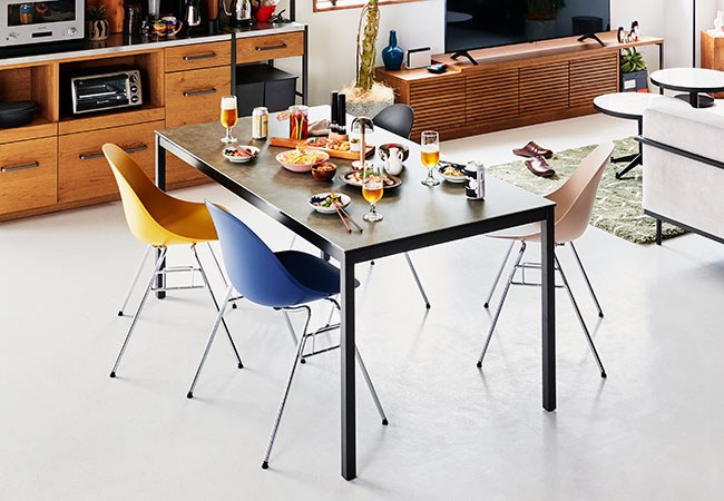 関家具 CRASH GATEの2024夏スタイリングを6月より公開。ミッド