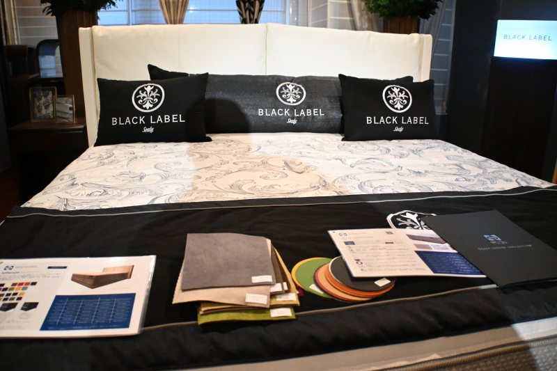 スリープセレクト シーリー新作発表会開催 新作「ハイブリッドJP