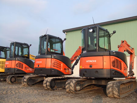 建設機械リース バックホー ZX40U-3