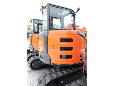 建設機械リース バックホー ZX40U-5A