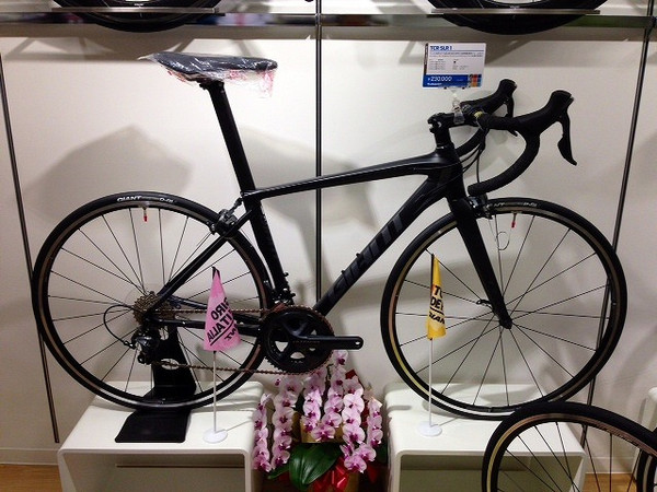 高性能アルミフレームモデル TCR SLR 1: 細沼自転車店