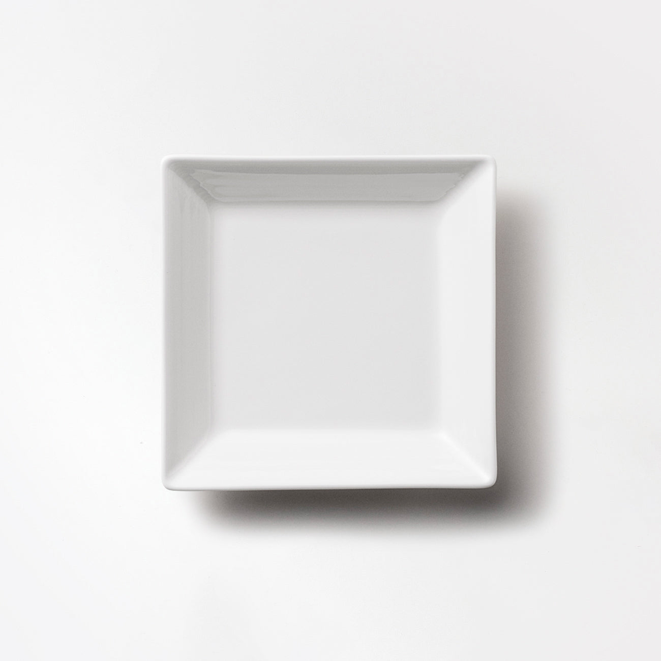 白いブランド食器｜14cm角皿｜EXQUISITE｜ニッコー公式オンラインショップ